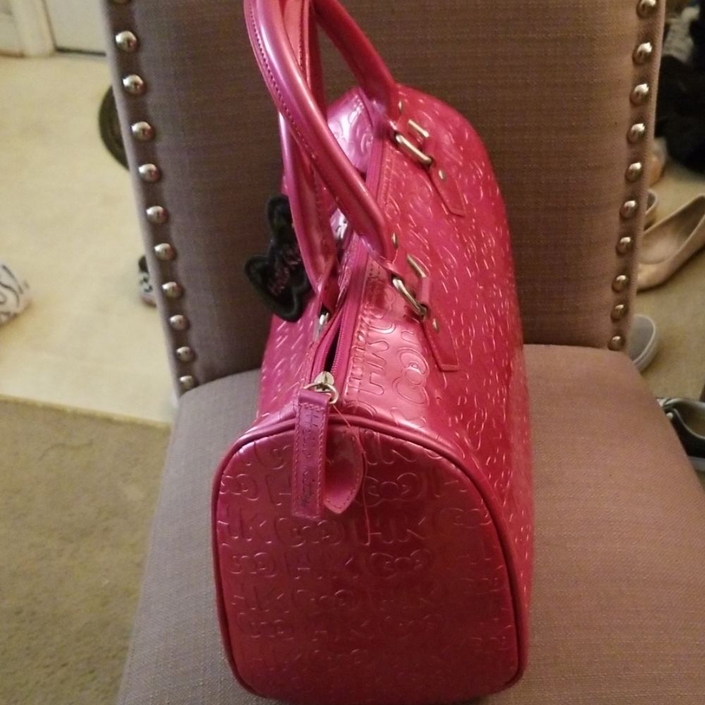 Handbag - Picture 2 of 3